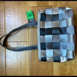 Harvey’s Seatbelt Bag treecycle tote